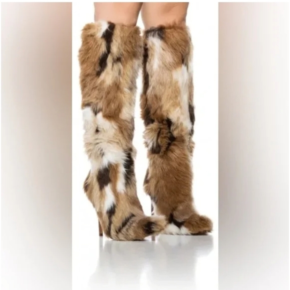 Azalea Wang Shoes - Azalea Wang Upsetter Stiletto Heel Faux Fur Knee-High Boots - Brown and White